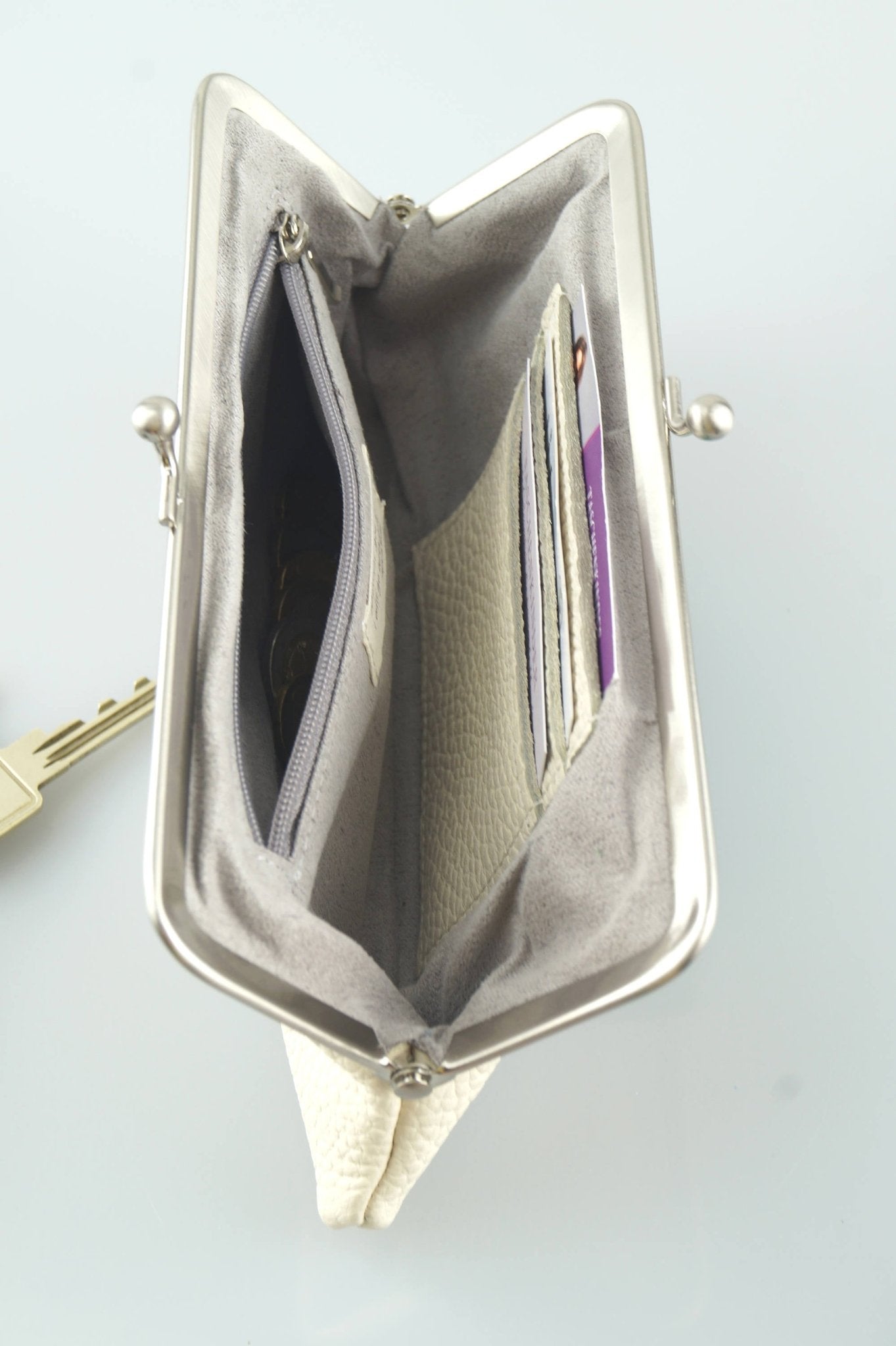 Clipbörse Emma in Weiß - Echtes Leder - Taschenkinder