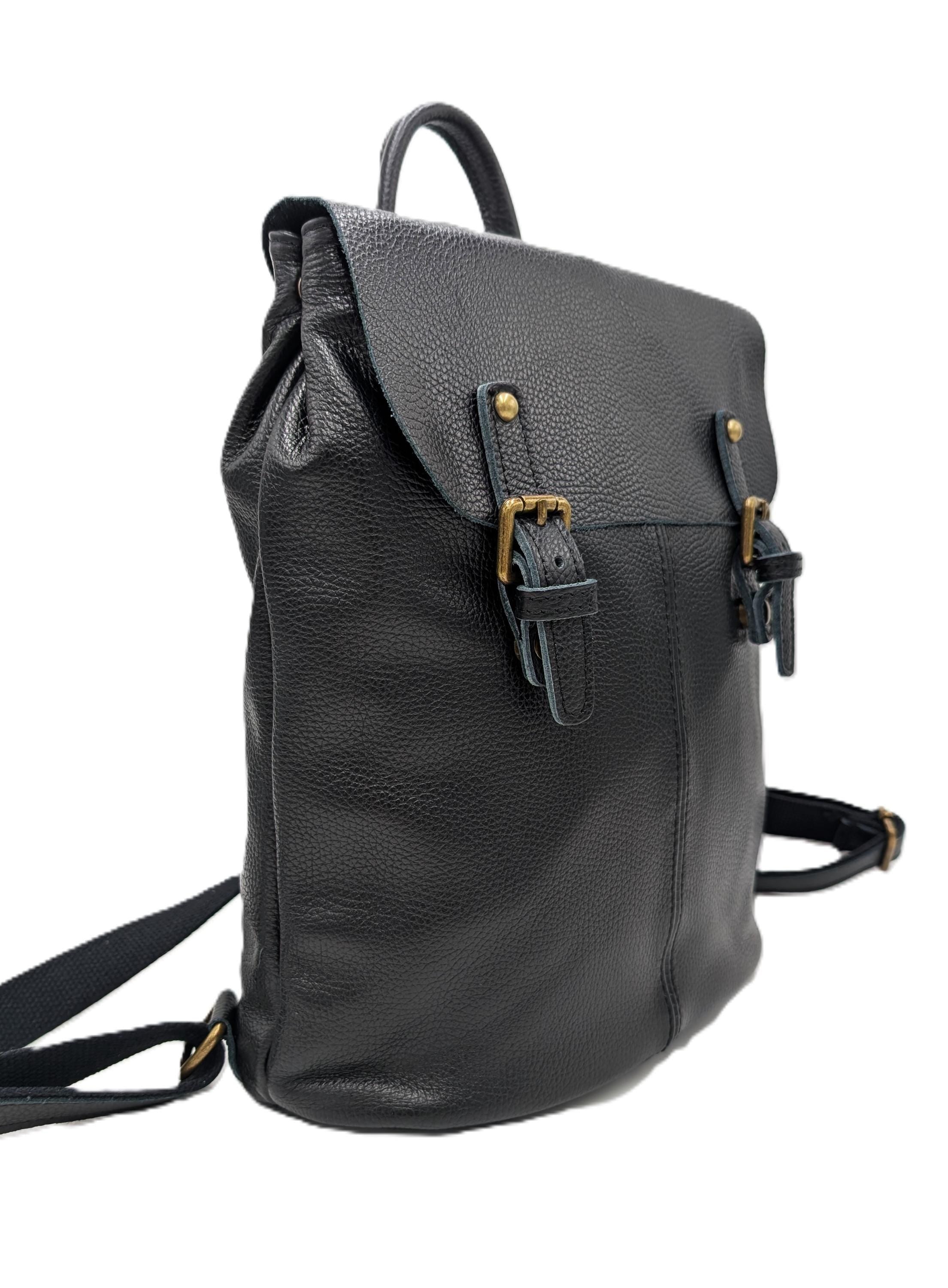 Personalized Leather Backpack for Women, Large Backpack "Billie", Vintage City Backpack, Custom Name Bag, Elegant Everyday Backpack