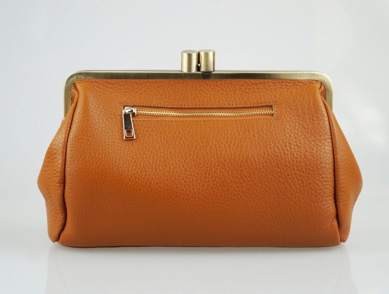Custom Shoulder Clutch Bag With Kiss Lock – Leather Dakota Cowhide Bag Perfect For Ladies Gift