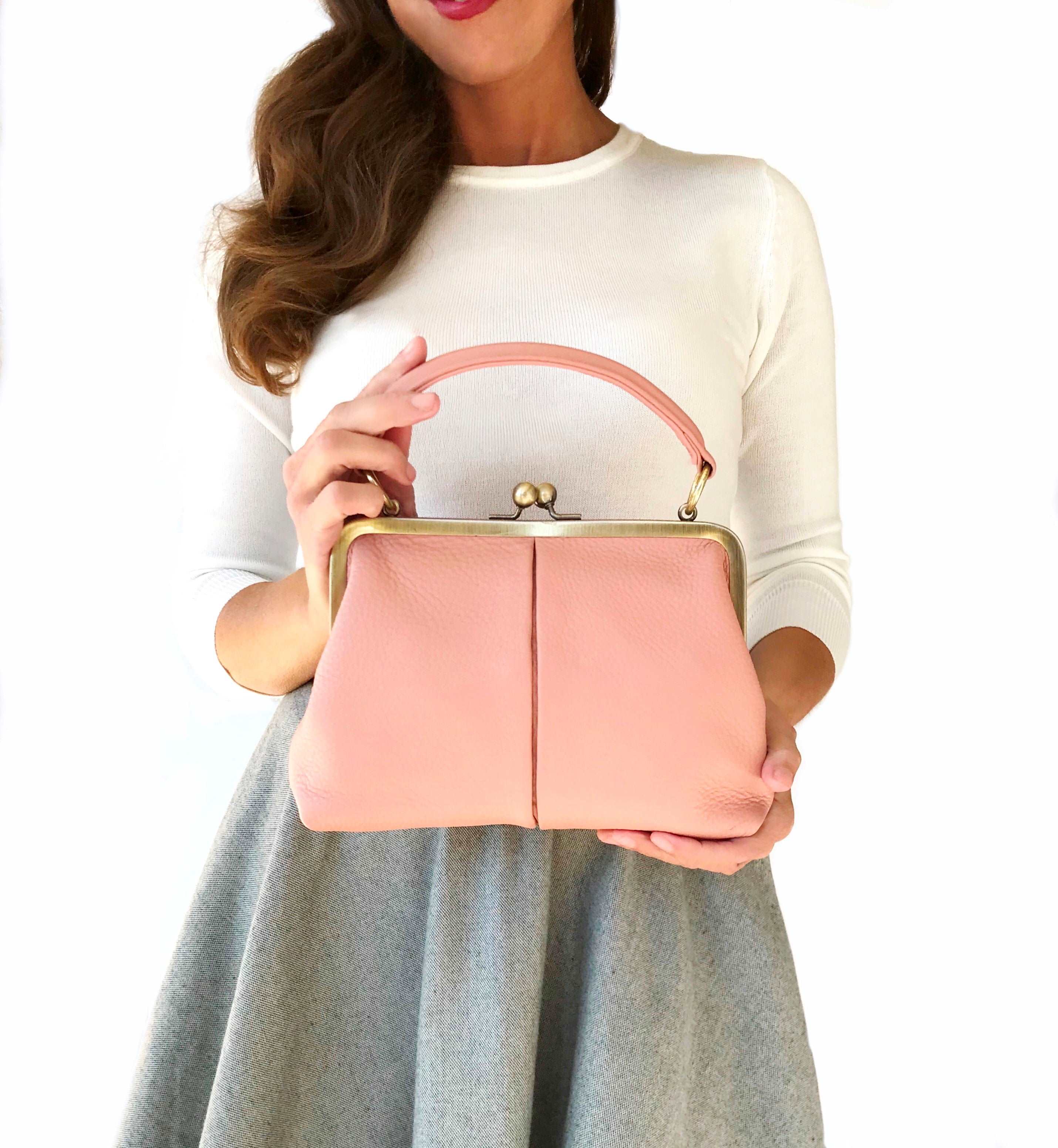 kleine Handtasche Brautasche Ledertasche Disco Tasche XS Bügeltasche rosa  weiß mit Riemchen #Tasche