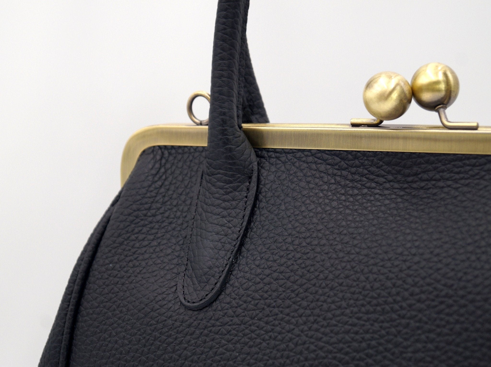 Damen Handtasche, Leder Handtasche "Marie" in schwarz, Bügeltasche, Leder Henkeltasche, Leder Schultertasche, Vintage Stil - Taschenkinder