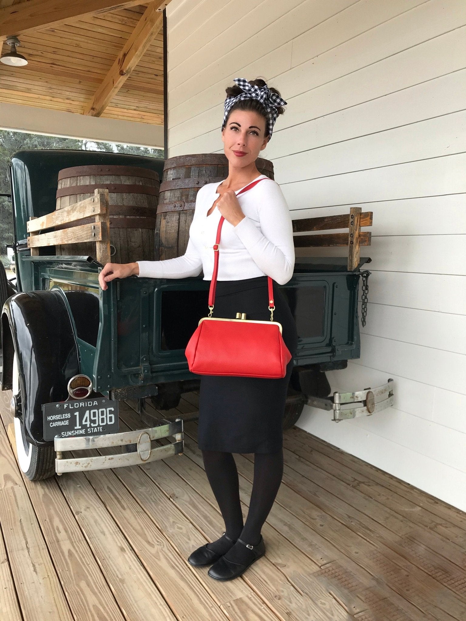 Vintage Leder Handtasche, Vintage Clutch "Dakota" in rot, Ledertasche, Leder Schultertasche, Leder Tasche mit Klippverschluss - Taschenkinder