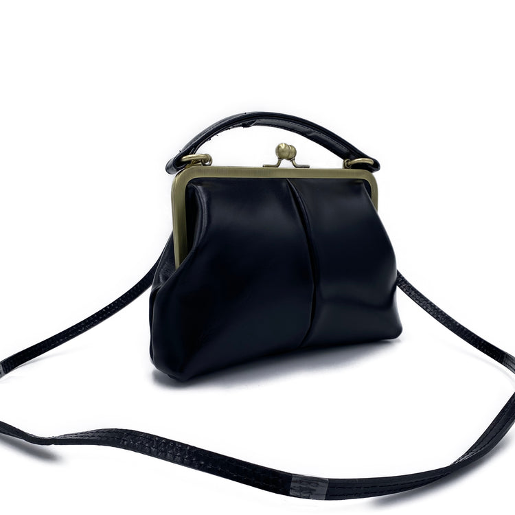 Leder Handtasche und Umhängetasche - Kleine Vintage Olive in Schwarz - Henkeltasche und Schultertasche - Bügeltasche mit Clipverschluss