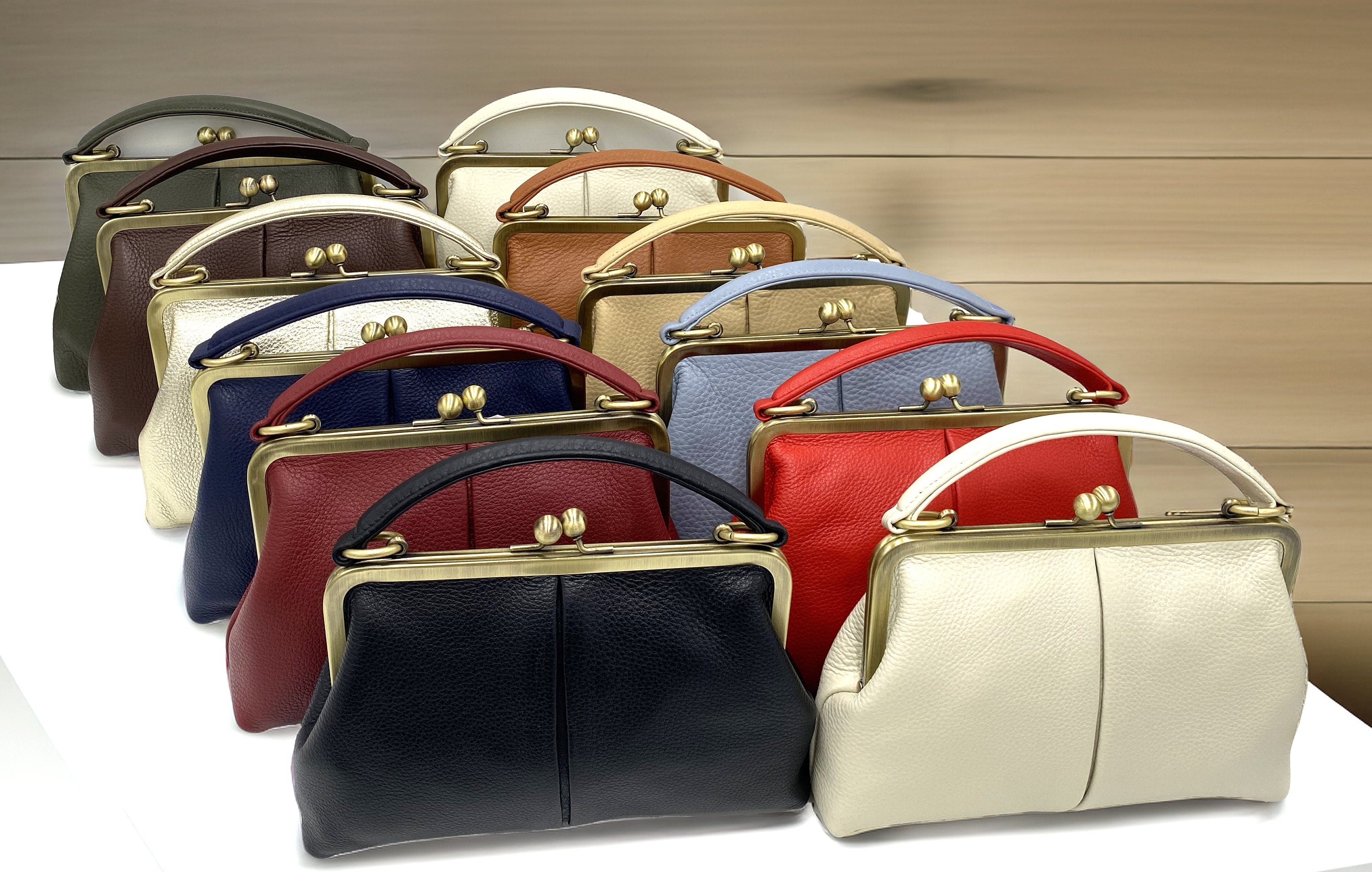 Leather Crossbody and Top Handle Bag in Retro Style "Little Olive" in Violet – Kiss Lock Purse