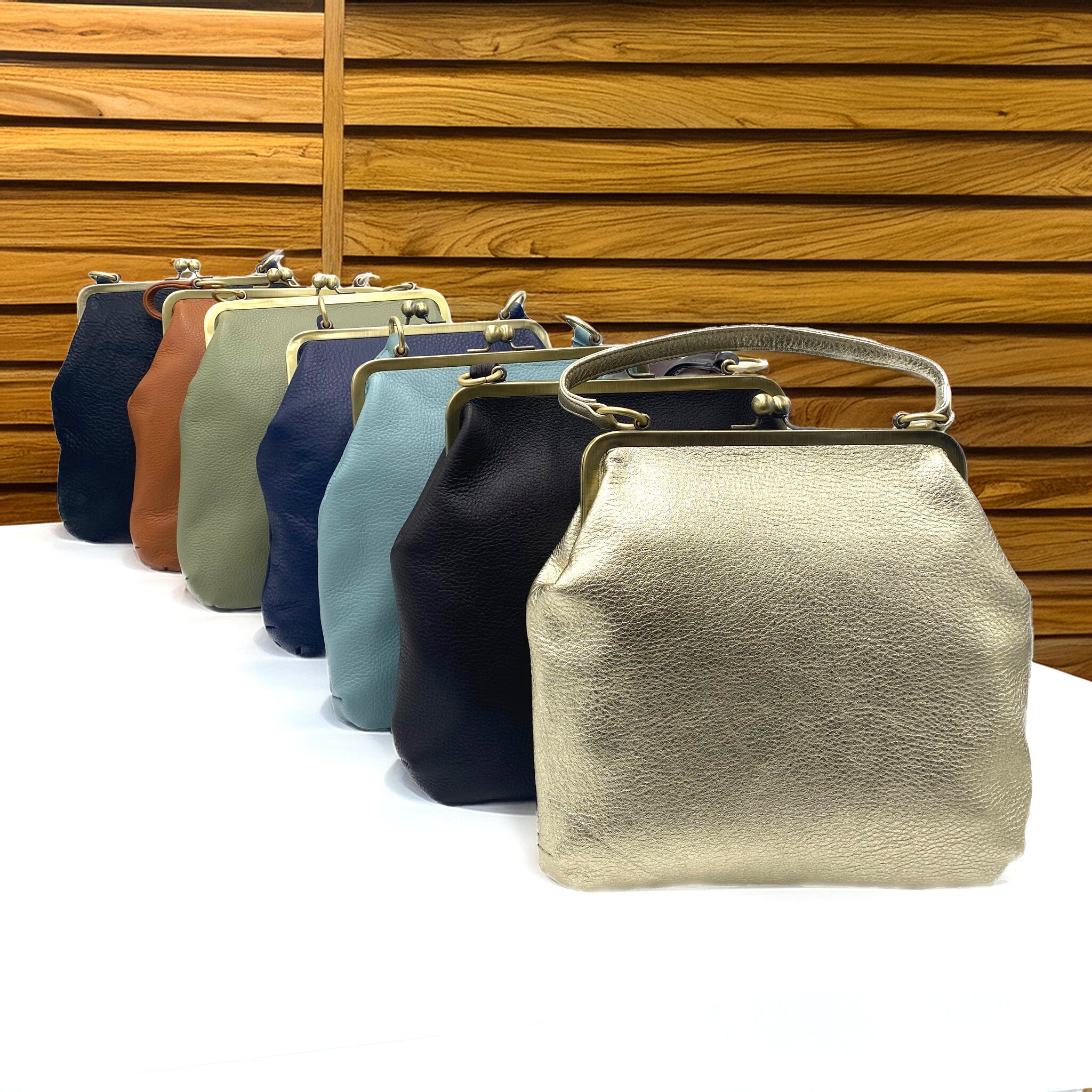 Women's Crossbody Bag 'Zoe' in navy - Bucket Bag Leather