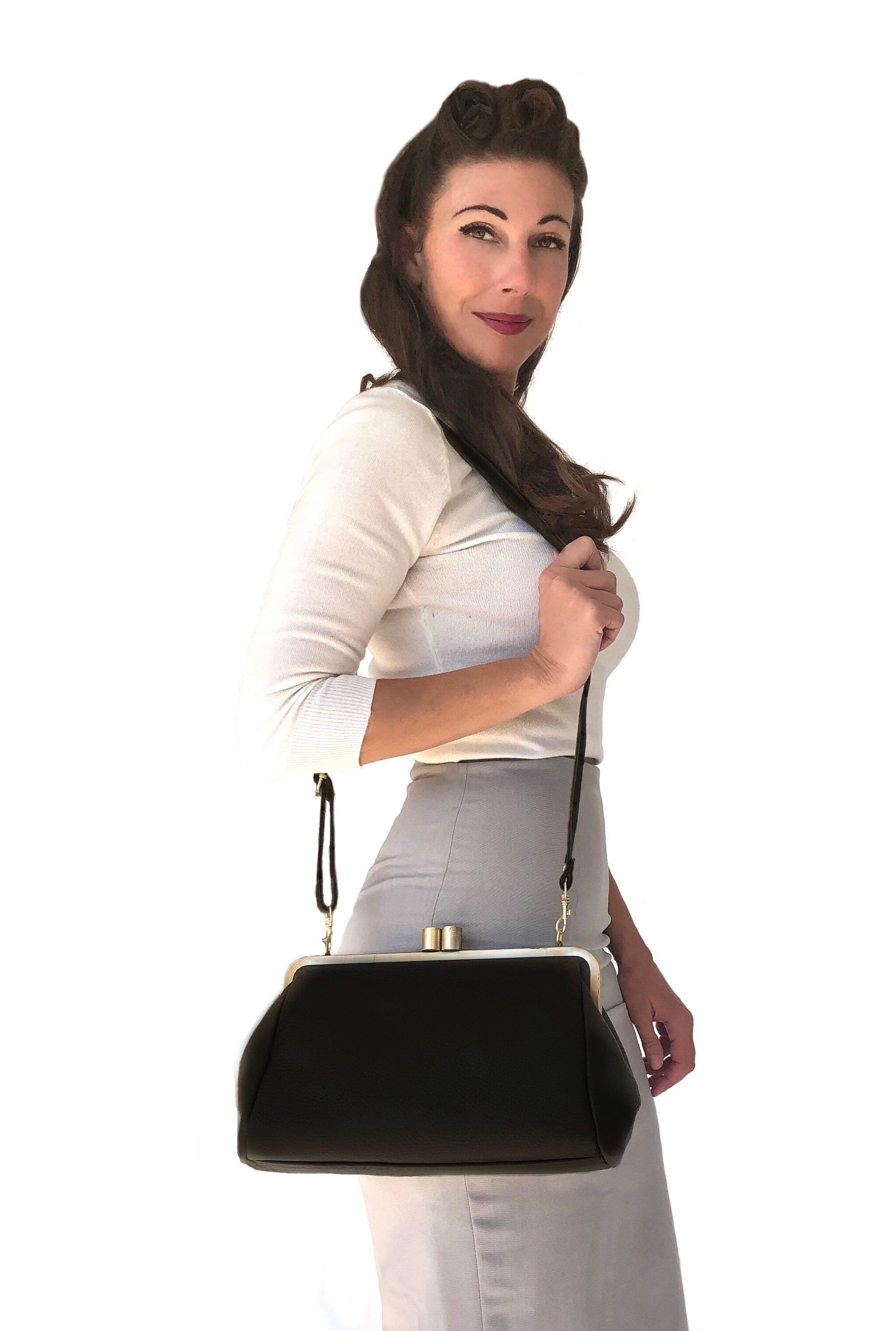 Customizable Shoulder Clutch Bag With Kiss Lock – Leather Dakota Cowhide Bag Perfect For Ladies Gift